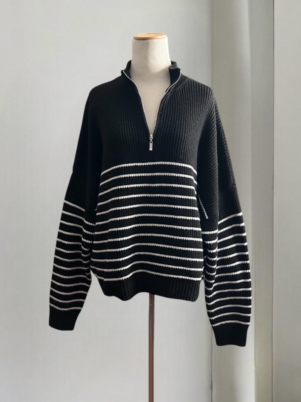 Vigoss Black & White Striped Quarter Zip Knit Sweater